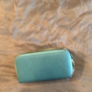 Double zip organizer